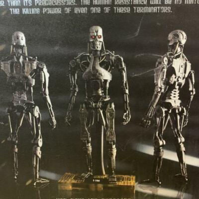 Hot Toys Terminator 4 Salvation MMS94 Endoskeleton T-700