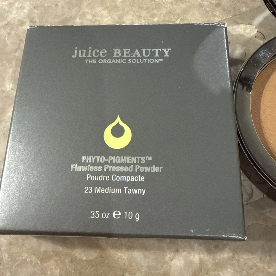 Polvo prensado impecable Juice Beauty PHYTO PIGMENTS 23 LEONADO MEDIO 0,35 oz Foto 2 de 4