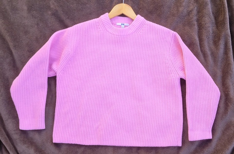 UNIQLO Washable Soft Knit Crew Neck Sweater Pink Size S - Near New