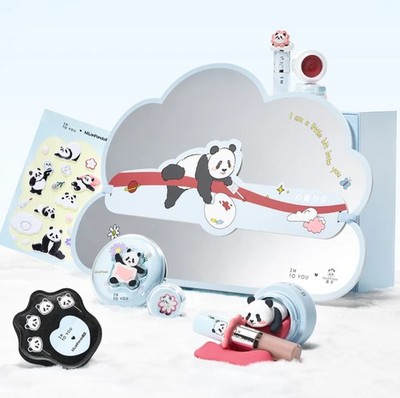 INTO YOU x M.Lan Panda The Color Mixer Set Limited Edition - 7 pieces Makeup Box