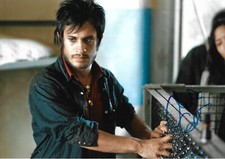 Gael Garcia Bernal autograph signed 20x28 cm picture