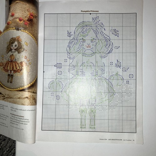 Rivista JUST CROSS STITCH autunno 2024 - Foto 3 di 3