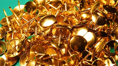 Alfileres de dibujo tablero de corcho uñas tapicería decorativa tela muebles color dorado - Imagen 8 de 8