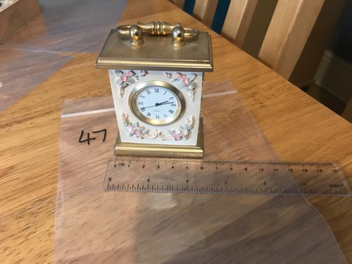 Miniature Quartz clocks and other makes. Over 100 clocks - Foto 96 di 470