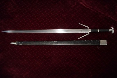 The Witcher 3 Double-Handed Longsword Steel Blade Leather Grip with Scabbard