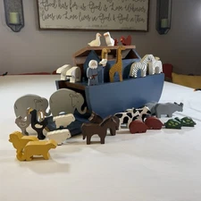 Vintage Handcrafted  Noah's Ark - Complete Vintage Set Complete With Animals