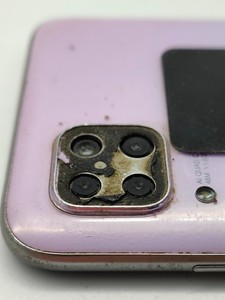 Huawei P40 Lite Dual Smartphone Defekt für Bastler stark beschädigt #622