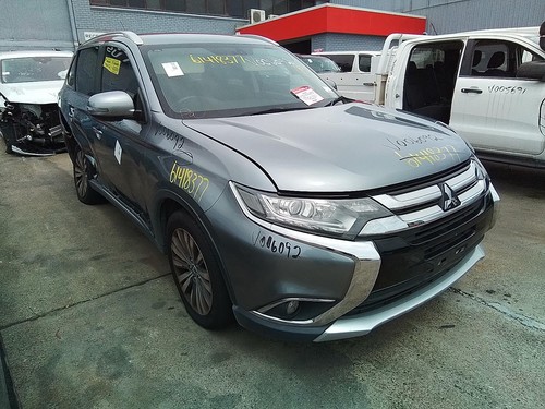 MITSUBISHI OUTLANDER ZK 04/2015-07/2021 GLOVE BOX - Picture 6 of 12