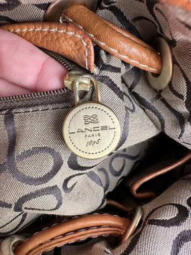 Lancel handbag Beige Leather, Bucket Bag - Picture 12 of 17