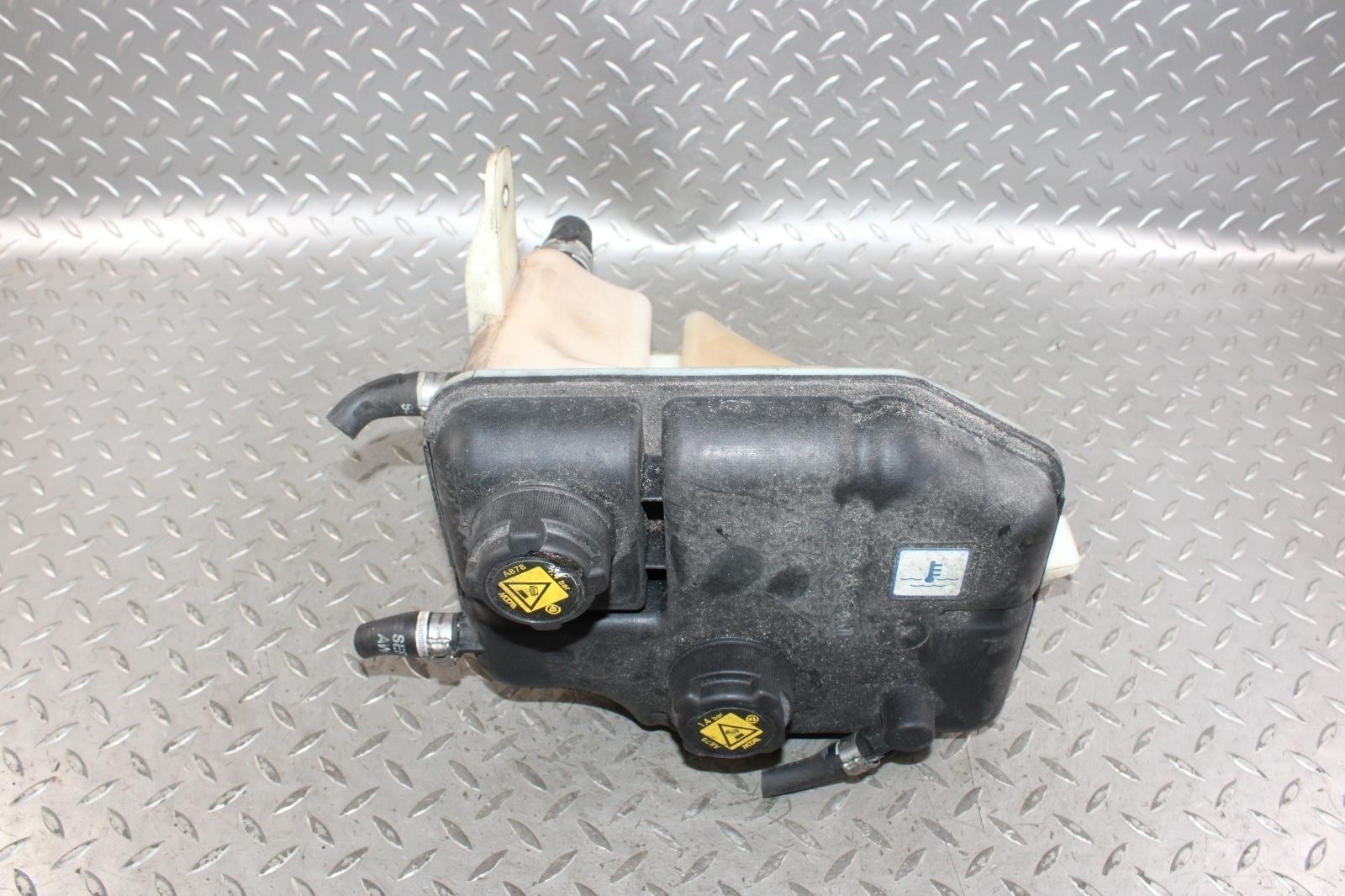 14-21 Ghibli Engine Coolant Overflow Bottle Tank Reservoir Unit OEM Factory OE