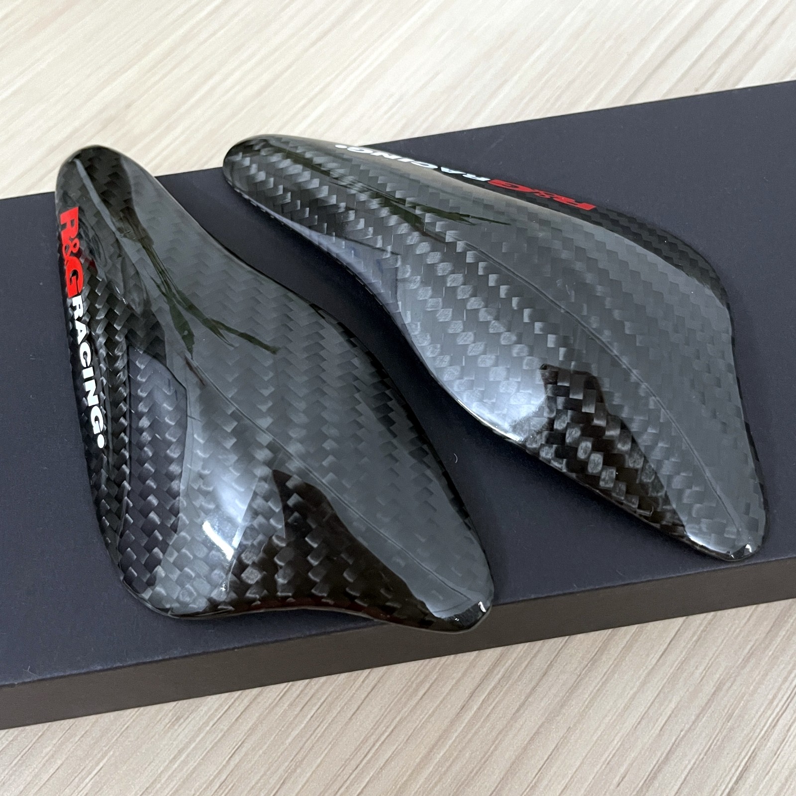 For Triumph Street Triple 765 S R RS Carbon Fiber Fuel tank Slider sticker