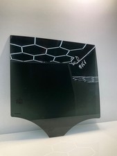 Mercedes-Benz ML W166 2013 Hinten rechts Fenster Scheibe Tür hinten JON36599 Mercedes-Benz ML W166 2013 Hinten rechts Fenster Scheibe Tür hinten JON36599