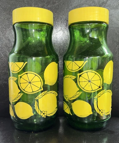 VTG Anchor Hocking Green Lemonade/Juice Jar Pitcher Carafe Yellow Lid Set of 2