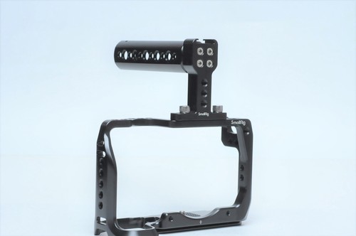 SmallRig Camera Cage for Sony A6000 A6300 with Top Handle Grip *EX*