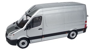 silver mercedes sprinter