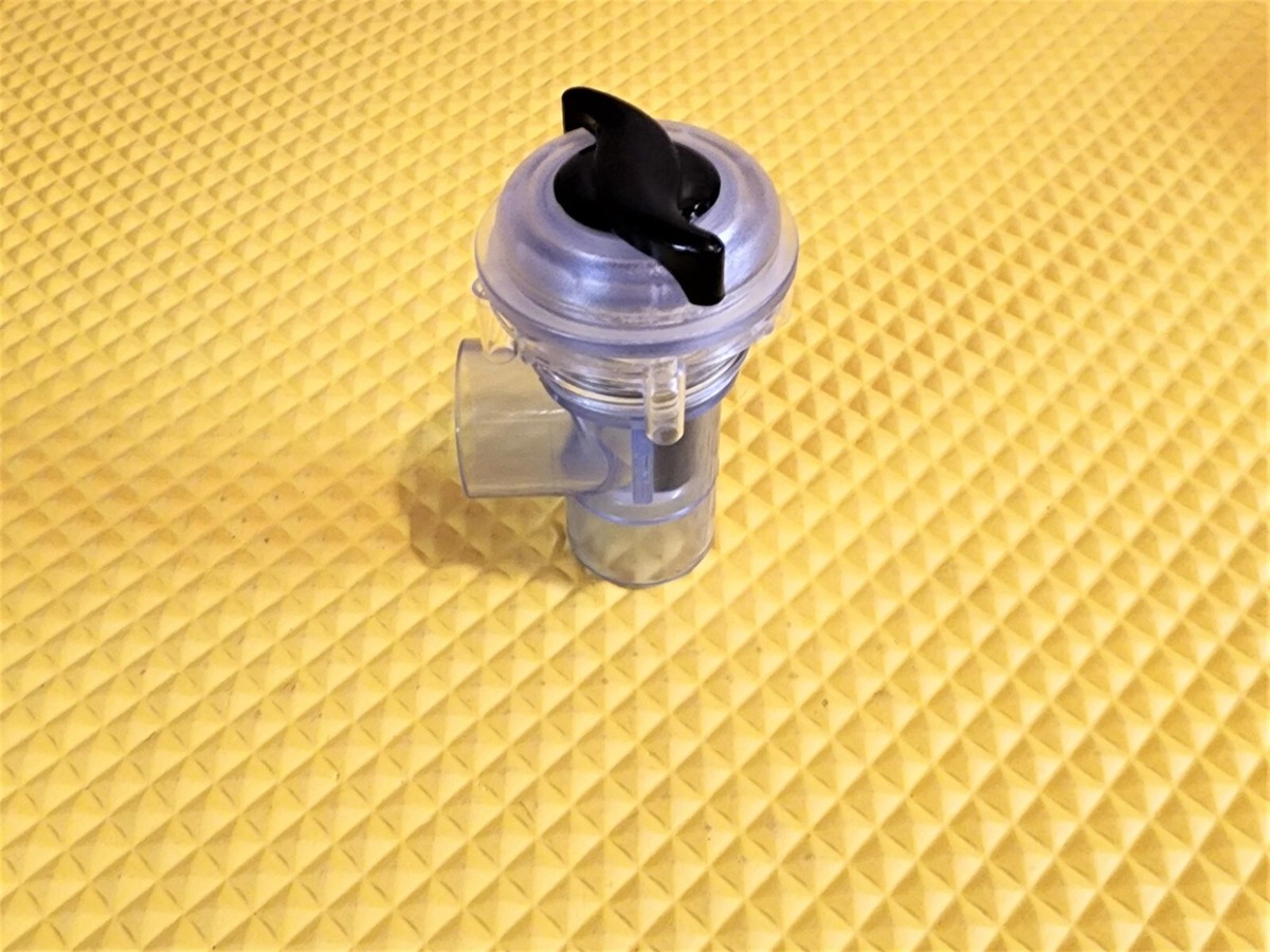 STRONG SPAS / EVERLAST HOT TUB WATER FALL, NECK JETS ON & OFF