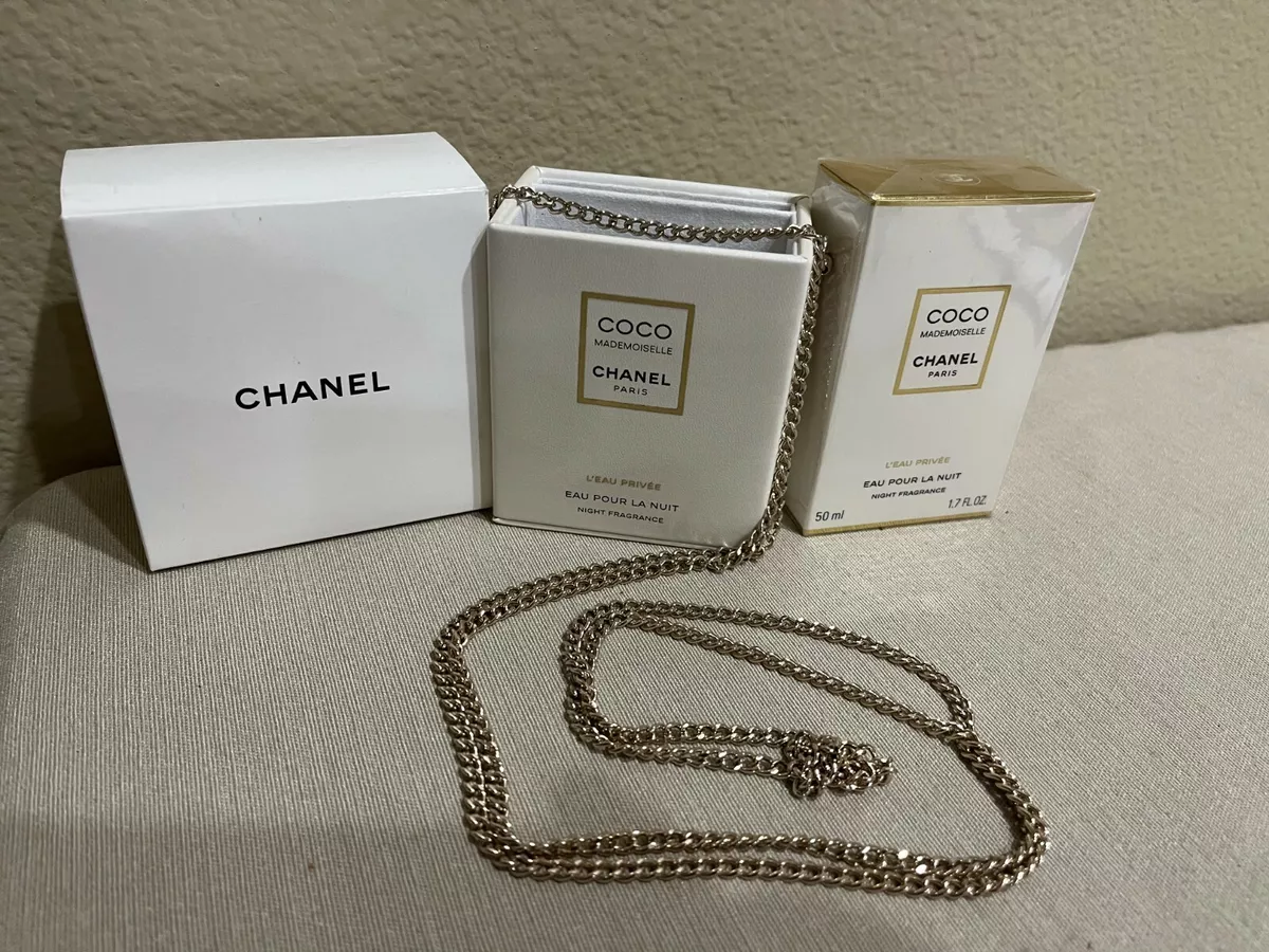 chanel white bucket bag