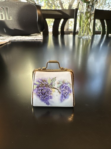 Vintage Small Porcelain Trinket Pill Box Purse Hinged Handbag Flowers