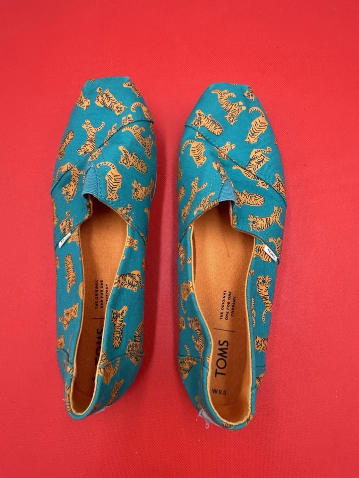 Toms Women's Classic  Blue/orange Taupe Wool Slip On Shoes, Size 9.5. 2J - Image 2 of 4