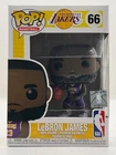 Funko POP!  NBA Los Angeles Lakers LeBron James 66
