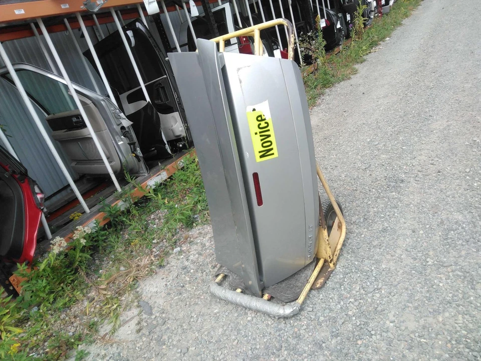 Used Deck Lid fits: 2013 Chevrolet Impala w/o spoiler exc. police package Grade Foto 2 de 4