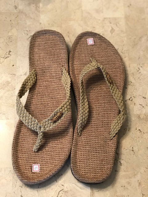 abaca slippers