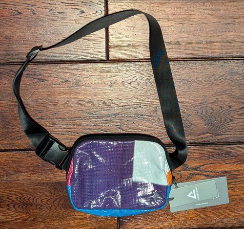 Rareform Zion Sling Bag Purse Hip Fanny Pack Recycled Billboard Vinyl Bag - NWT - Picture 3 of 16