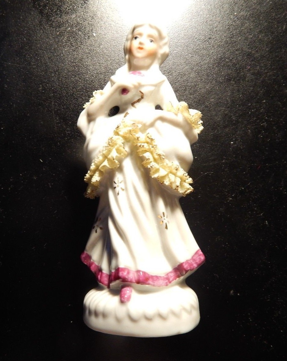 VINTAGE PORCELAIN WOMAN FIGURINE! ZZ349UXX | eBay