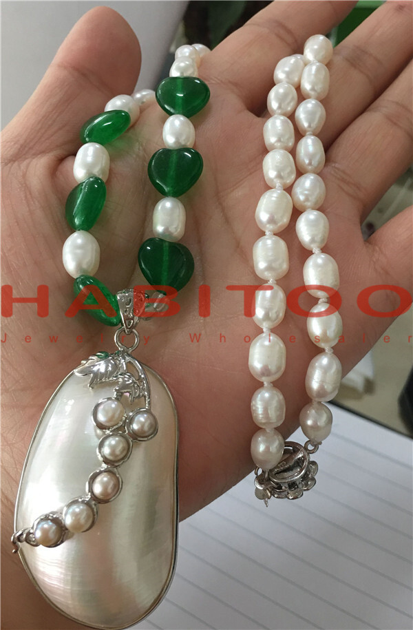 Beautiful white 8-9mm rice pearls green jade shell pendant Necklace 19 ...