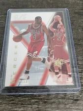 2001-02 SPx - #10 Ron Mercer