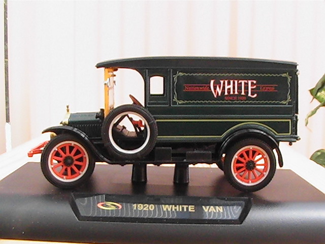 White Van 1920 pick-up miniature 1/32 pour décoration de bureau