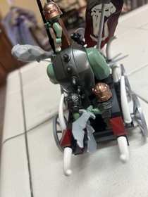 LEGO Castle Tower Raid+King And War Wagon/Troop Transport Skeletons/Orcs Retired