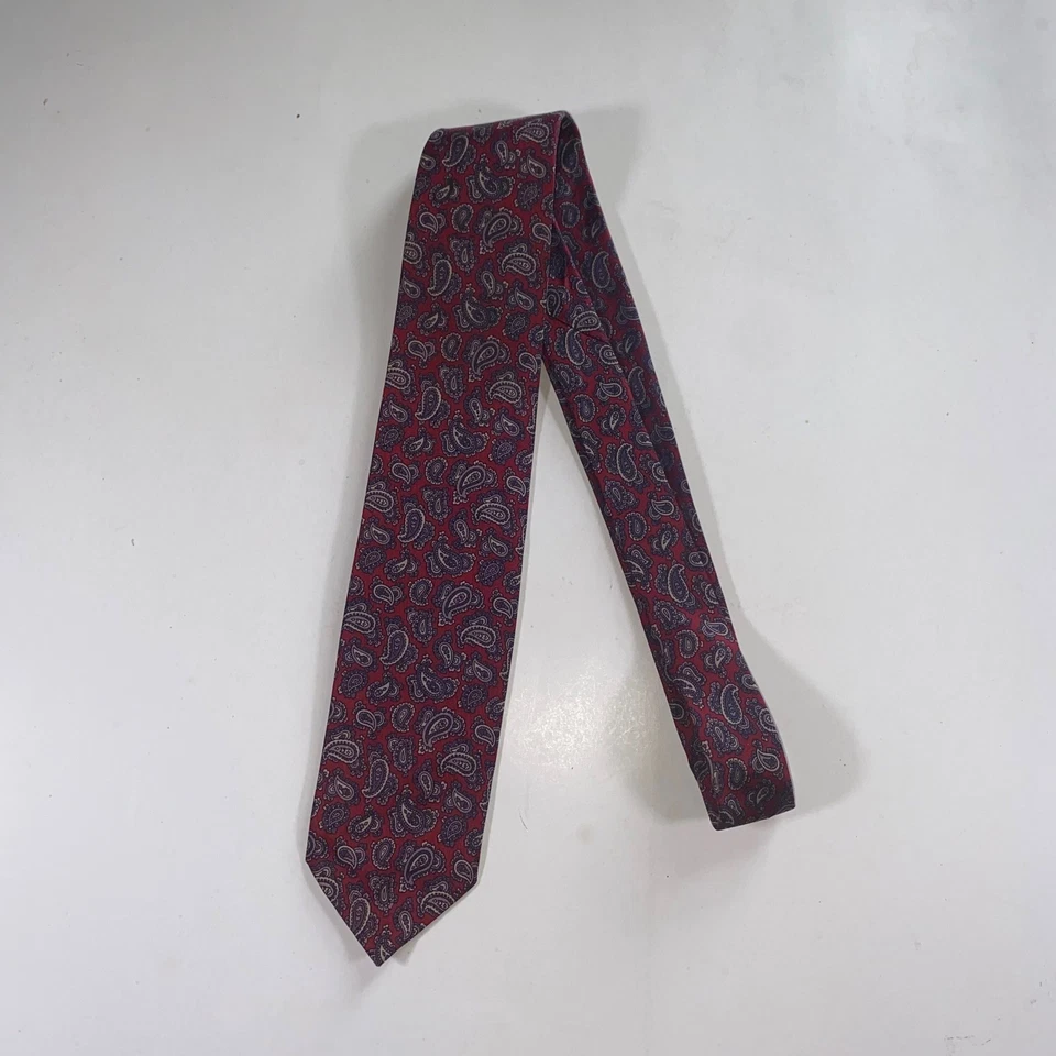 Corbata Ketch Borgoña Paisley Patrón Negocios Carrera Corbata Clásica Foto 3 de 4