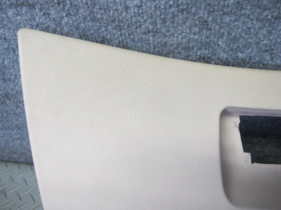 01-06 BMW E46 CONVERTIBLE TABLERO GUANTERA COMPARTIMENTO DE ALMACENAMIENTO TAPA PUERTA BEIGE OEM Foto 3 de 4