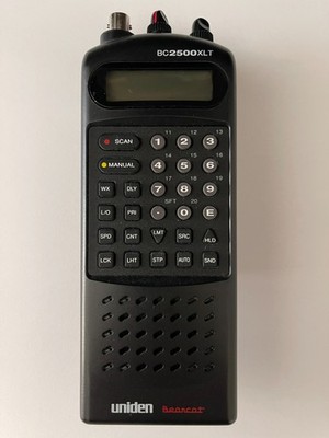 Uniden Bearcat BC2500XLT 400 Channel Radio Handheld Scanner Excellent Condition
