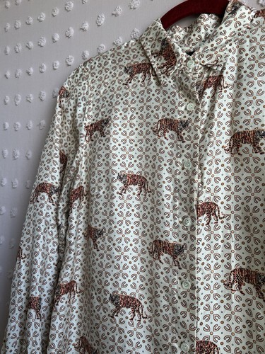 J. Crew Damen 100 % Seide Tiger geometrisches Muster Knopfleiste Langarm Gr. 2 - Bild 3 von 5
