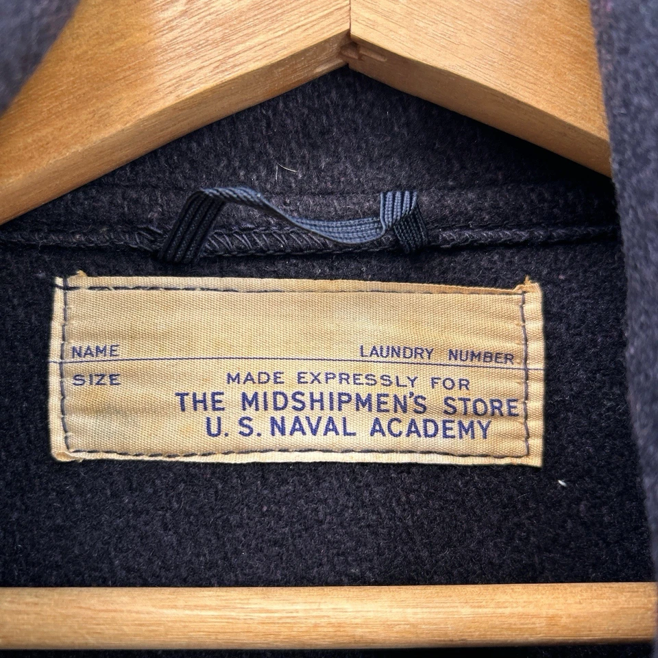 Chaqueta con capucha vintage 1966 USNA Naval Academy lana cremallera — 25x29,5 Foto 2 de 4