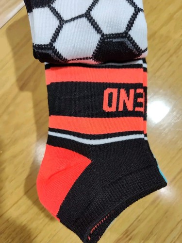 Skechers Boys Low Cut Socks Sports Themed Shoe Size 11-3.5 Sock Size 7-8.5 - Picture 3 of 9