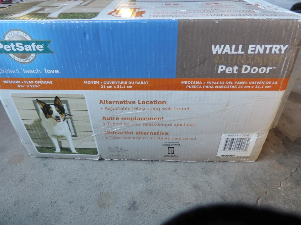 Pet Safe Wall Entry Pet Door PPA11-10916 Medium 8 1/4" X 12 1/4" - Image 4 of 4