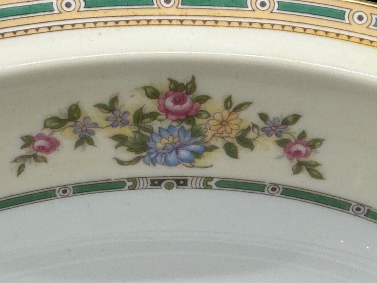 Vintage Noritake , Alicia, round serving bowl , Japan , fine bone