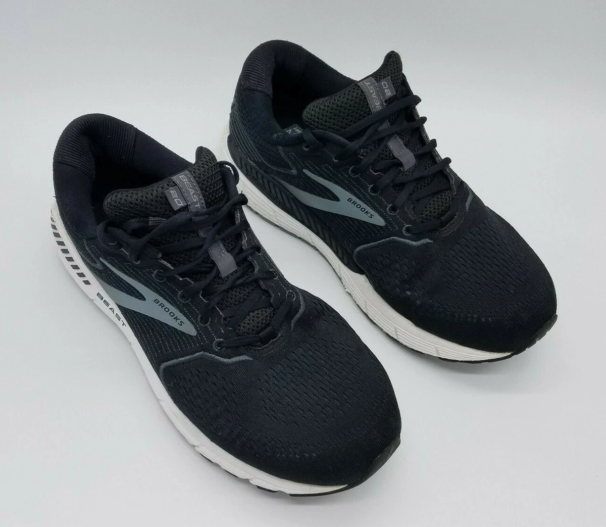 Brooks beast shop 12 4e