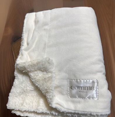 Comma Home Plush Throw Sherpa Blanket Off White 50  X 60 