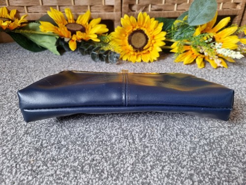 Littlewoods Vintage Purse Top Clasp Clutch Bag Navy Blue 1980's FAB RETRO QUIRKY - Picture 5 of 8