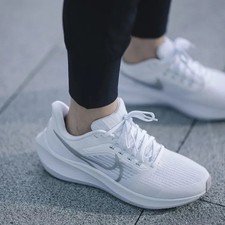   Nike Air Zoom Pegasus 39 White Metallic Silver DH4072-100 Women  s Size 7.5-10