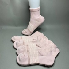 Bombas Women's Quarter Socks 4 Pair Pack Light Pink Size M Medium New