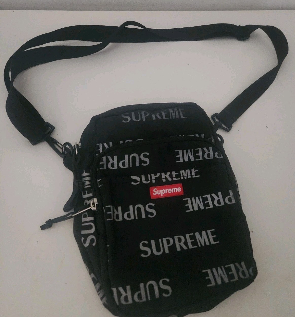 FW16 Supreme 3M reflective repeat black shoulder bag Cordura fabric Rare thumbnail 2
