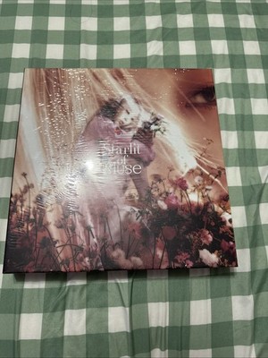 Moon Byul - Starlit Of Muse - Limited Version - incl. Eco Bag, Photobook, Photoc
