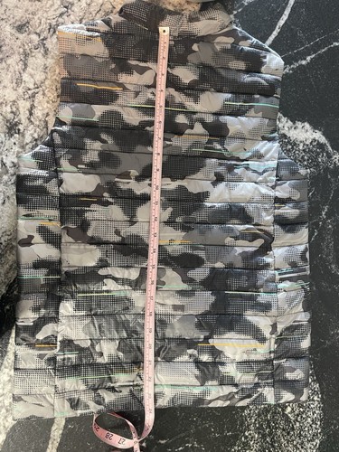 Lands' End Black and Gray Puffer Vest Kids Size XL - Picture 8 of 8