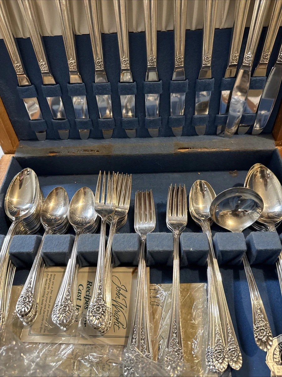 Wm. Rogers & Son Flatware-Set Antique US Silver-Plated Flatware