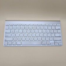 APPLE A1314 Genuine WIRELESS KEYBOARD Silver - EXCELLENT WORKING